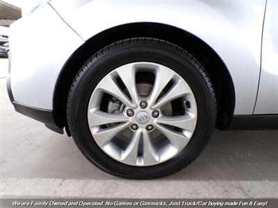 2015 Kia Soul +   - Photo 43 - Mesa, AZ 85202