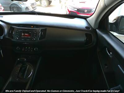 2013 Kia Sportage LX   - Photo 28 - Mesa, AZ 85202