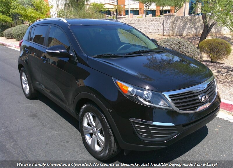 2013 Kia Sportage LX - Photo 1 - Mesa, AZ 85202