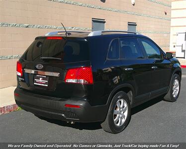 2013 Kia Sorento LX - Photo 7 - Mesa, AZ 85202