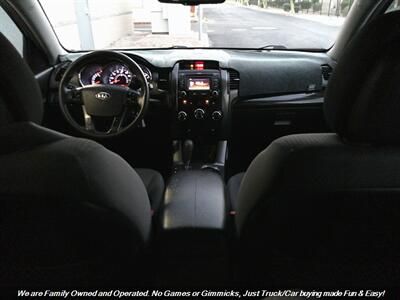 2013 Kia Sorento LX - Photo 31 - Mesa, AZ 85202