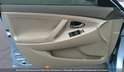 2009 Toyota Camry LE V6 - Photo 9 - Mesa, AZ 85202