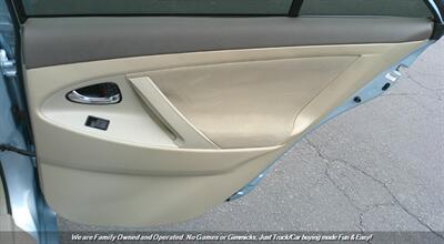 2009 Toyota Camry LE V6 - Photo 18 - Mesa, AZ 85202