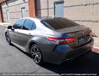 2019 Toyota Camry SE   - Photo 6 - Mesa, AZ 85202