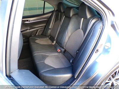 2019 Toyota Camry SE   - Photo 20 - Mesa, AZ 85202