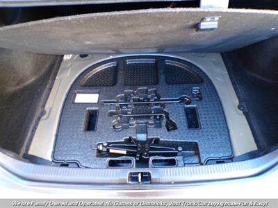 2019 Toyota Camry SE   - Photo 39 - Mesa, AZ 85202