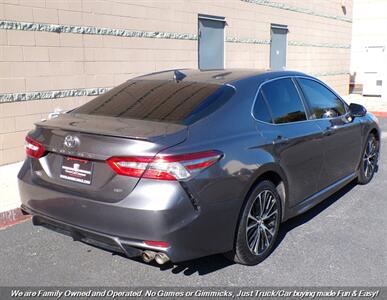2019 Toyota Camry SE   - Photo 7 - Mesa, AZ 85202