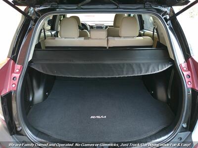 2013 Toyota RAV4 XLE   - Photo 9 - Mesa, AZ 85202