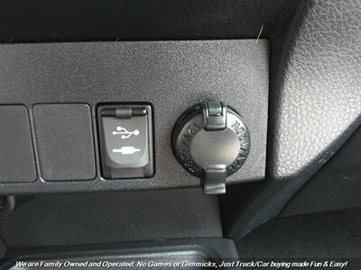 2013 Toyota RAV4 XLE   - Photo 37 - Mesa, AZ 85202