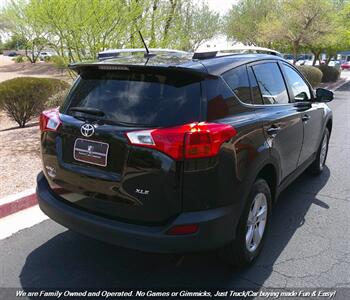 2013 Toyota RAV4 XLE   - Photo 6 - Mesa, AZ 85202