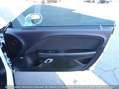 2016 Dodge Challenger R/T   - Photo 24 - Mesa, AZ 85202