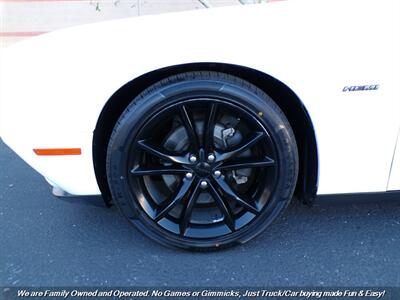 2016 Dodge Challenger R/T   - Photo 42 - Mesa, AZ 85202