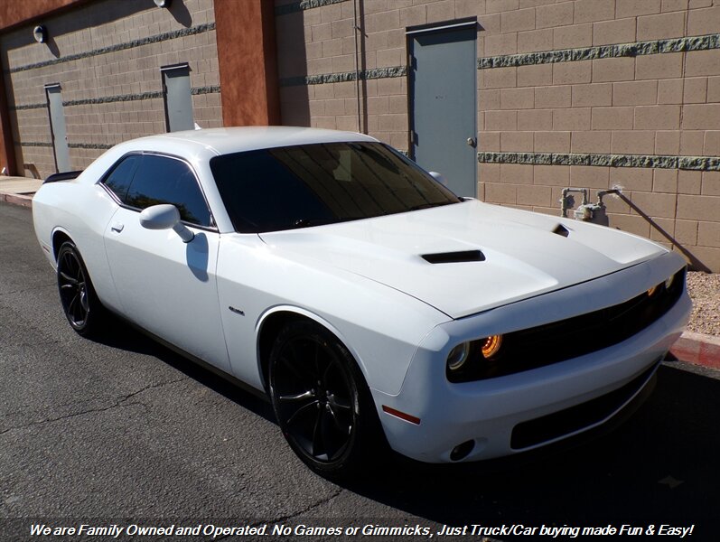 2016 Dodge Challenger R/T   - Photo 1 - Mesa, AZ 85202