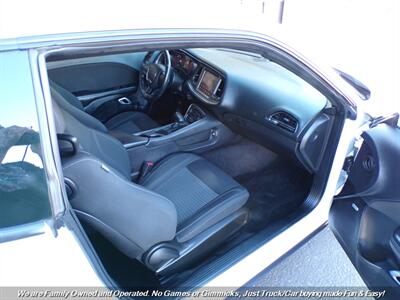 2016 Dodge Challenger R/T   - Photo 23 - Mesa, AZ 85202