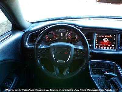 2016 Dodge Challenger R/T   - Photo 13 - Mesa, AZ 85202