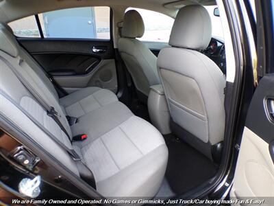 2014 Kia Forte EX   - Photo 23 - Mesa, AZ 85202
