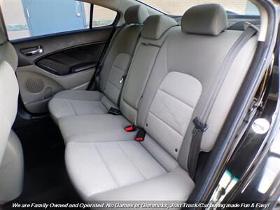 2014 Kia Forte EX   - Photo 19 - Mesa, AZ 85202