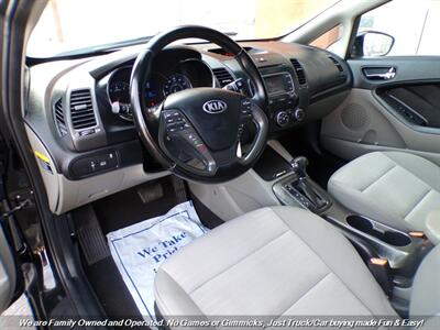 2014 Kia Forte EX   - Photo 13 - Mesa, AZ 85202