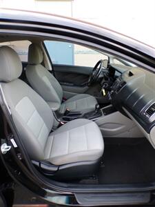 2014 Kia Forte EX   - Photo 26 - Mesa, AZ 85202