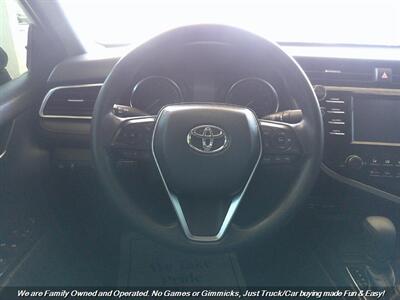 2018 Toyota Camry LE   - Photo 12 - Mesa, AZ 85202