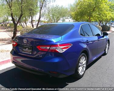 2018 Toyota Camry LE   - Photo 8 - Mesa, AZ 85202