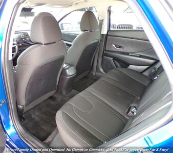 2021 Hyundai ELANTRA SEL   - Photo 14 - Mesa, AZ 85202