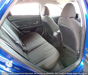 2021 Hyundai ELANTRA SEL   - Photo 18 - Mesa, AZ 85202