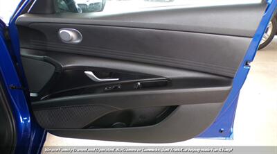 2021 Hyundai ELANTRA SEL   - Photo 21 - Mesa, AZ 85202