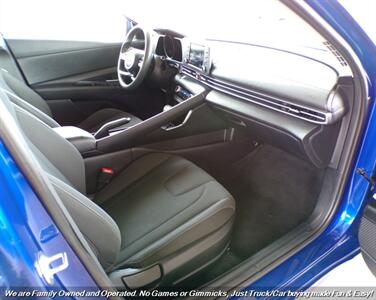 2021 Hyundai ELANTRA SEL   - Photo 22 - Mesa, AZ 85202
