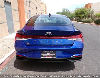 2021 Hyundai ELANTRA SEL   - Photo 4 - Mesa, AZ 85202