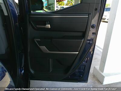 2022 Toyota Tundra SR5   - Photo 28 - Mesa, AZ 85202