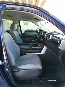 2022 Toyota Tundra SR5   - Photo 31 - Mesa, AZ 85202