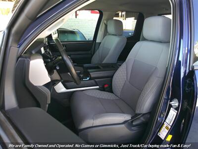 2022 Toyota Tundra SR5   - Photo 17 - Mesa, AZ 85202