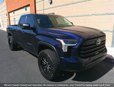 2022 Toyota Tundra SR5   - Photo 1 - Mesa, AZ 85202