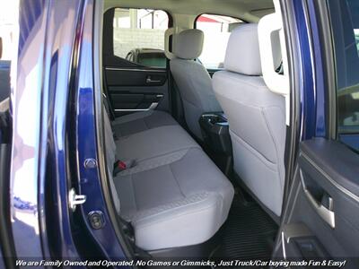 2022 Toyota Tundra SR5   - Photo 27 - Mesa, AZ 85202