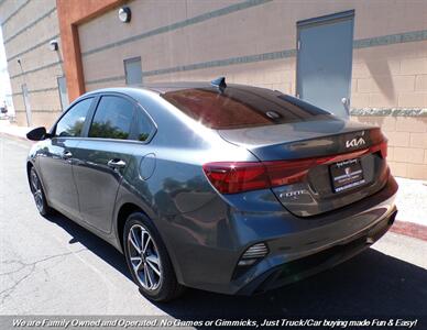 2024 Kia Forte LXS   - Photo 8 - Mesa, AZ 85202