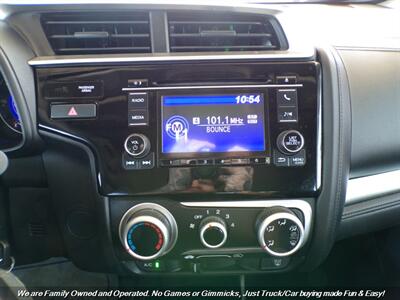 2019 Honda Fit LX   - Photo 34 - Mesa, AZ 85202