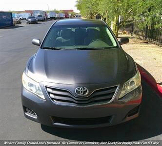 2010 Toyota Camry LE   - Photo 2 - Mesa, AZ 85202