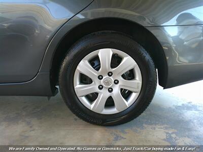 2010 Toyota Camry LE   - Photo 41 - Mesa, AZ 85202