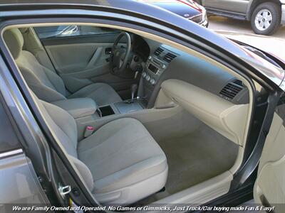 2010 Toyota Camry LE   - Photo 28 - Mesa, AZ 85202