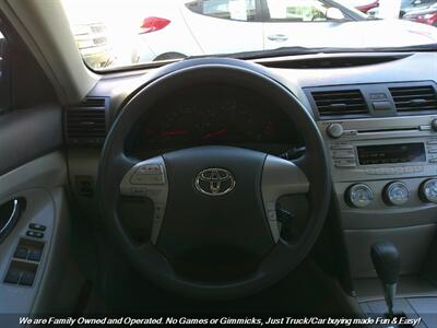 2010 Toyota Camry LE   - Photo 12 - Mesa, AZ 85202