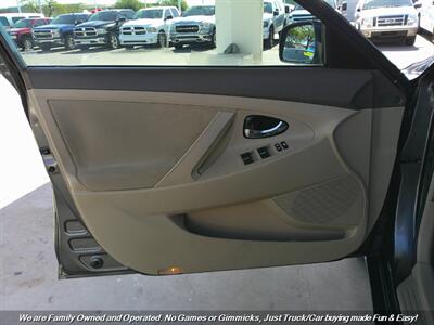 2010 Toyota Camry LE   - Photo 11 - Mesa, AZ 85202