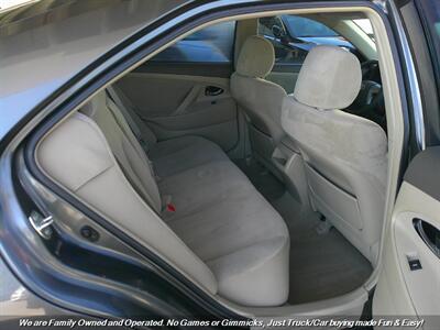 2010 Toyota Camry LE   - Photo 23 - Mesa, AZ 85202