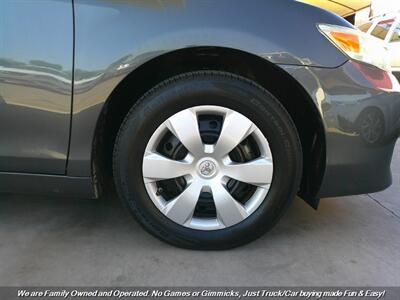 2010 Toyota Camry LE   - Photo 42 - Mesa, AZ 85202