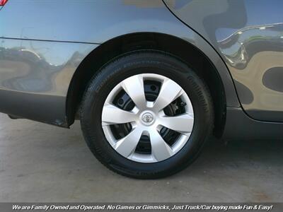 2010 Toyota Camry LE   - Photo 43 - Mesa, AZ 85202