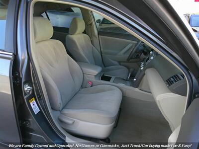 2010 Toyota Camry LE   - Photo 26 - Mesa, AZ 85202