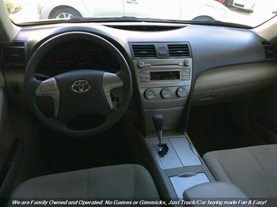 2010 Toyota Camry LE   - Photo 32 - Mesa, AZ 85202