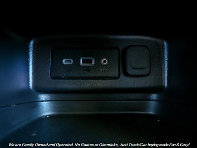 2020 Chevrolet Equinox LS - Photo 39 - Mesa, AZ 85202