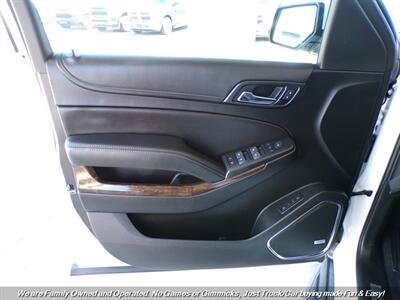 2018 Chevrolet Suburban LT   - Photo 11 - Mesa, AZ 85202