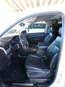 2018 Chevrolet Suburban LT   - Photo 14 - Mesa, AZ 85202